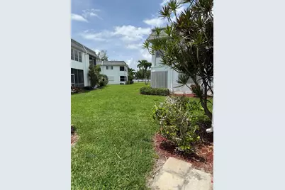 3040 Lake Osborne Drive #111, Lake Worth, FL 33461 - Photo 2