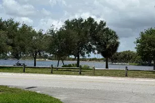 3040 Lake Osborne Dr, Lake Worth, FL 33461 - Photo 1