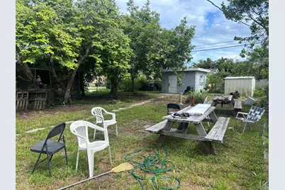 2218 Roosevelt Street, Hollywood, FL 33020 - Photo 18