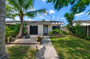 1036 E Lakes Dr, Pompano Beach, FL 33064 - Photo 46