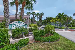1036 E Lakes Dr, Pompano Beach, FL 33064 - Photo 38