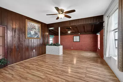 20131 NW 14th Place, Miami Gardens, FL 33169 - Photo 14
