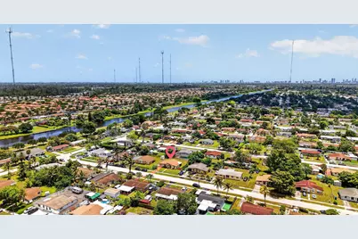 20131 NW 14th Place, Miami Gardens, FL 33169 - Photo 42
