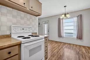20131 NW 14th Pl, Miami Gardens, FL 33169 - Photo 12