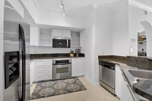 225 NE 1st St, Delray Beach, FL 33444 - Photo 16