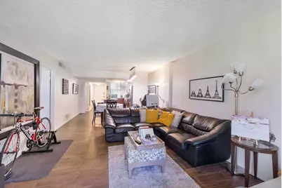 250 Jacaranda Drive #308, Plantation, FL 33324 - Photo 6