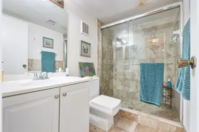250 Jacaranda Drive #308, Plantation, FL 33324 - Photo 8