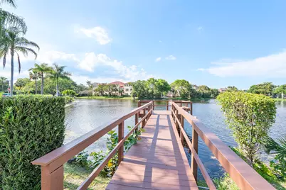 250 Jacaranda Drive #308, Plantation, FL 33324 - Photo 22