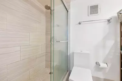 250 Jacaranda Drive #308, Plantation, FL 33324 - Photo 12
