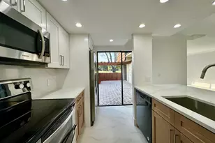 9148 SW 23rd St, Davie, FL 33324 - Photo 4