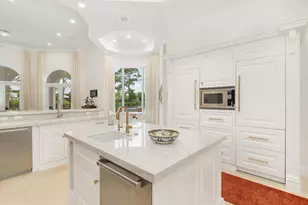 2707 Sheltingham Dr, Wellington, FL 33414 - Photo 10