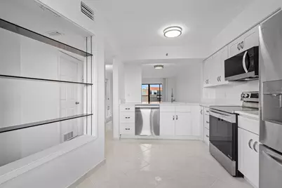 14475 Strathmore Lane #707, Delray Beach, FL 33446 - Photo 2