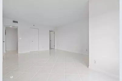 14475 Strathmore Lane #707, Delray Beach, FL 33446 - Photo 8