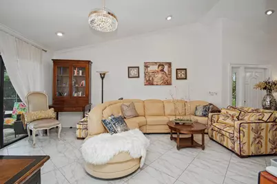 9708 Erica Court, Boca Raton, FL 33496 - Photo 16