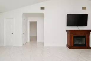 9708 Erica Ct, Boca Raton, FL 33496 - Photo 10