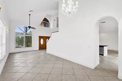 10902 Tamoron Lane, Boca Raton, FL 33498 - Photo 8