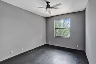 5902 NW 46th Ln, Tamarac, FL 33319 - Photo 8
