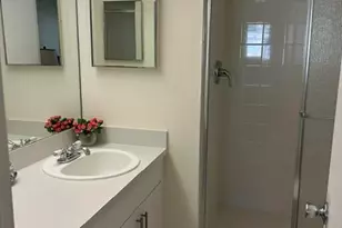 8020 Sunrise Lakes Dr N, Sunrise, FL 33322 - Photo 8