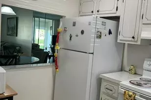 8020 N Sunrise Lakes Dr W, Sunrise, FL 33322 - Photo 12