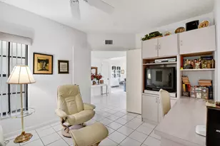 3281 Jog Park Dr, Greenacres, FL 33467 - Photo 8