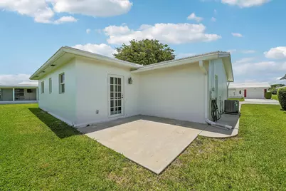614 SW Golf Drive, Boynton Beach, FL 33426 - Photo 32