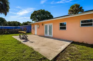 2805 Brantley Rd, Fort Pierce, FL 34981 - Photo 14