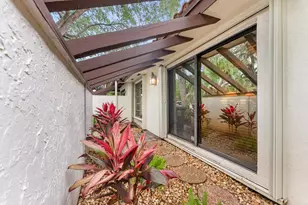 6886 Tiburon Cir, Boca Raton, FL 33433 - Photo 4