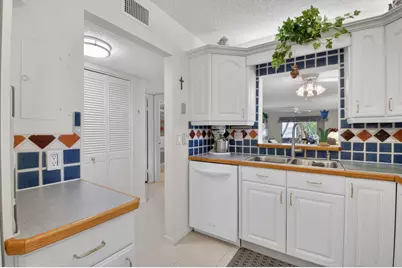 2935 SW 22nd Avenue #108, Delray Beach, FL 33445 - Photo 16