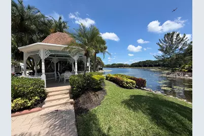 9106 Baybury Lane, West Palm Beach, FL 33411 - Photo 22