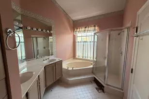 9106 Baybury Ln, West Palm Beach, FL 33411 - Photo 12