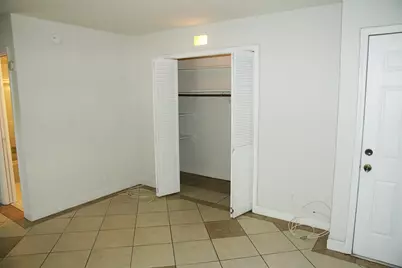 2031 SE 5th Street #6, Deerfield Beach, FL 33441 - Photo 8