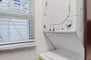 110 NE 16th Terrace, Fort Lauderdale, FL 33301 - Photo 26