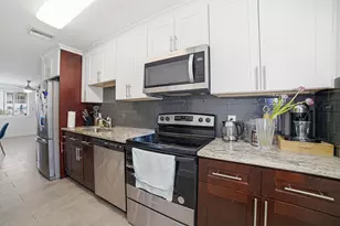 110 NE 16th Terrace, Fort Lauderdale, FL 33301 - Photo 10