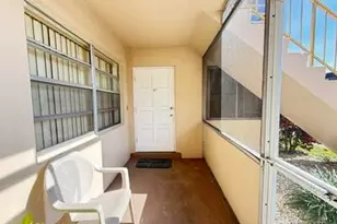 187 Stratford N, West Palm Beach, FL 33417 - Photo 2