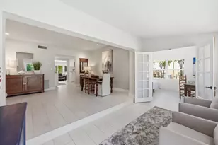 1020 SW 18th Ct, Fort Lauderdale, FL 33315 - Photo 4