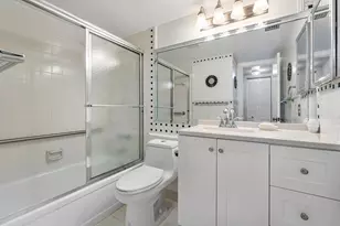 407 Pine Glen Ln, Greenacres, FL 33463 - Photo 8