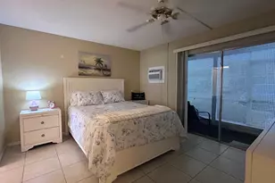 680 W Horizons W, Boynton Beach, FL 33435 - Photo 12