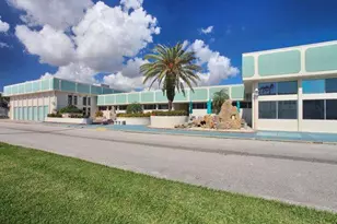 680 W Horizons W, Boynton Beach, FL 33435 - Photo 18