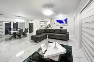 1828 S Meadow Ct, West Palm Beach, FL 33406 - Photo 4
