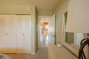 2731 NE 14th St, Pompano Beach, FL 33062 - Photo 12