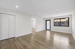 1522 NW 41st St, Miami, FL 33142 - Photo 8