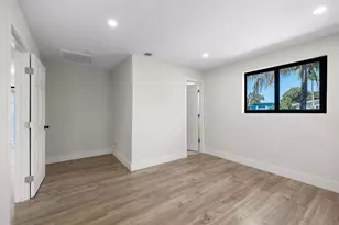 1522 NW 41st St, Miami, FL 33142 - Photo 16