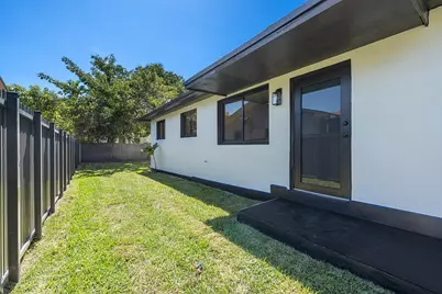 1522 NW 41st Street, Miami, FL 33142 - Photo 4