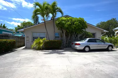 625 N M Street #1, Lake Worth, FL 33460 - Photo 1