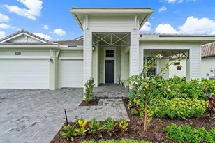 13841 SE Blackwood Dr, Port Saint Lucie, FL 34984 - Photo 2