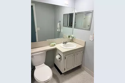 14 Easthampton A, West Palm Beach, FL 33417 - Photo 12