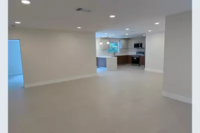 1991 NW 98th Avenue, Sunrise, FL 33322 - Photo 4