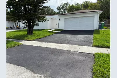 1991 NW 98th Avenue, Sunrise, FL 33322 - Photo 2