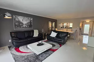 9301 Sunrise Lakes Blvd, Sunrise, FL 33322 - Photo 18