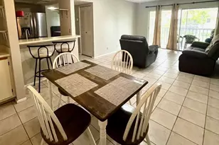 1537 SE Royal Green Cir, Port Saint Lucie, FL 34952 - Photo 2